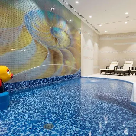 Radisson Blu Hotel & Residences 