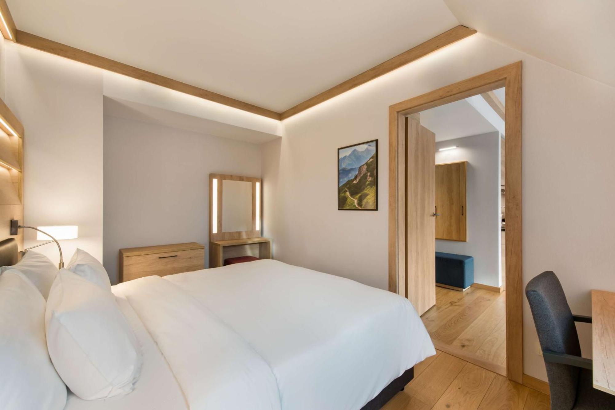 Hotel Radisson Blu & Residences 5*