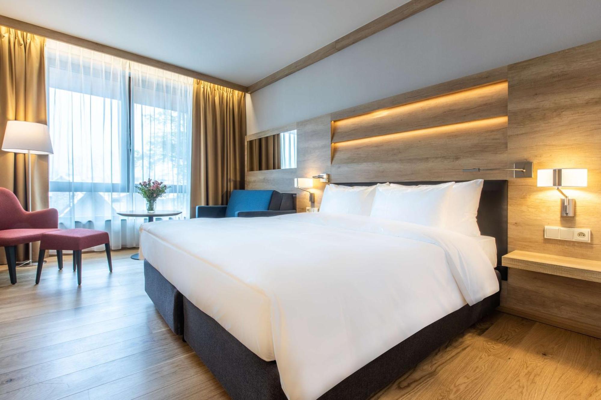 Radisson Blu & Residences Готель 5*