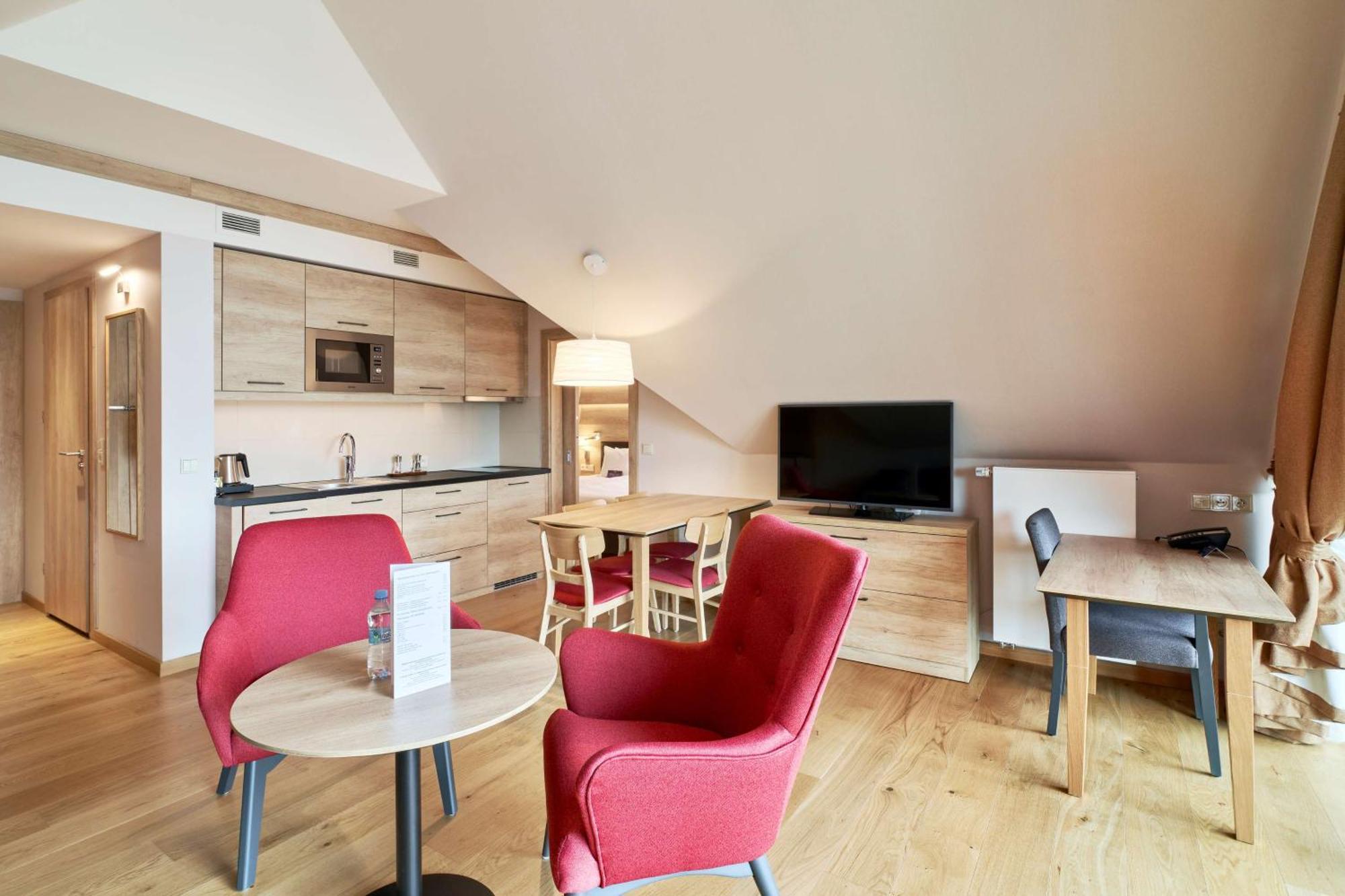 Radisson Blu & Residences 5*